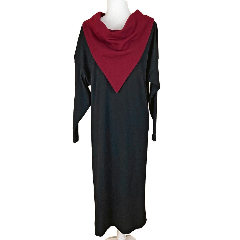Vintage 80s Jean H. Midi Shift Dress Size M Merino Wool Black w/Burgundy Collar